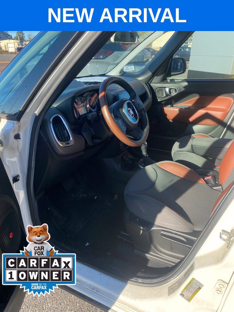 Used 2014 FIAT 500L Trekking w/ Popular Equipment Group FWD image 14