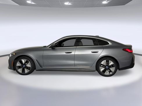 Used 2023 BMW i4 eDrive35 RWD image 2
