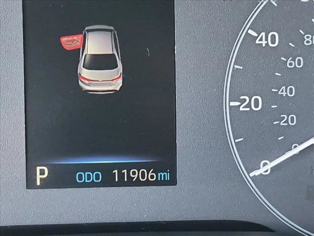 Used 2024 Toyota Corolla LE FWD image 11