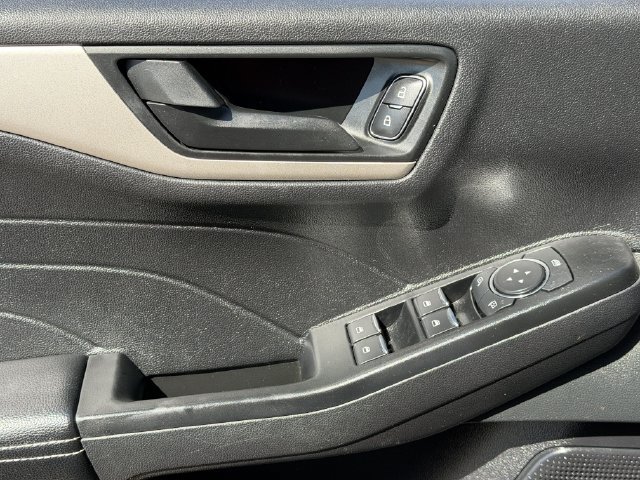 Used 2022 Ford Escape SE w/ SE Sport Appearance Package AWD/4WD image 23
