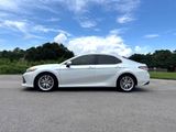 Used 2020 Toyota Camry XLE image 2