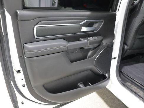 Used 2025 RAM 1500 Big Horn AWD/4WD image 19