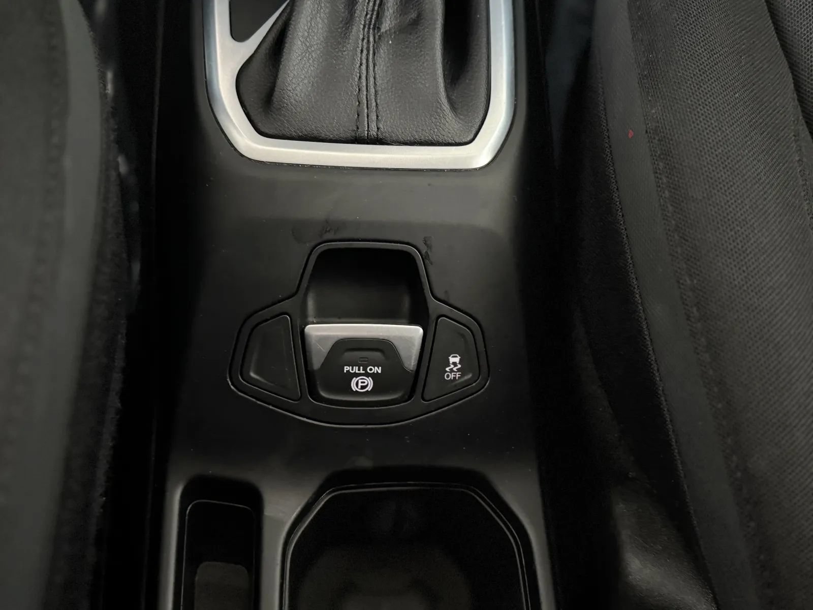 Used 2020 Jeep Renegade Altitude AWD/4WD image 36