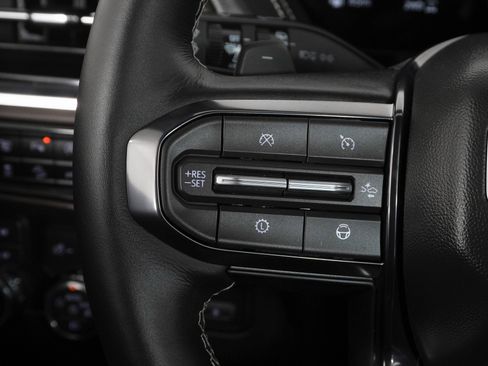 Used 2026 GMC Yukon XL Denali Ultimate image 24