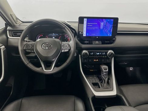 Used 2023 Toyota RAV4 XLE Premium AWD/4WD image 23