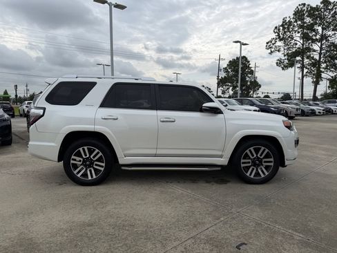 Used 2016 Toyota 4Runner Limited RWD image 4