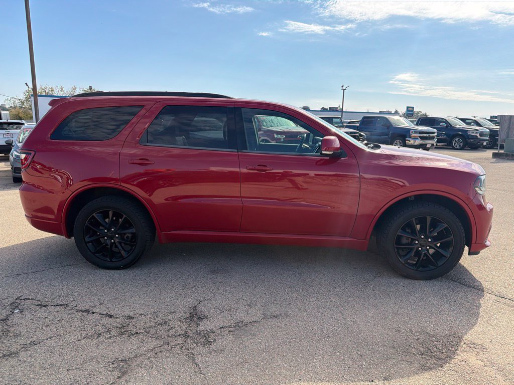 Used 2017 Dodge Durango GT w/ Premium Group AWD/4WD image 4