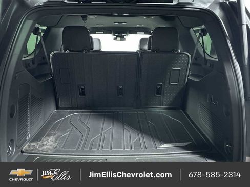 New 2026 Chevrolet Suburban LT w/ Comfort Package image 51