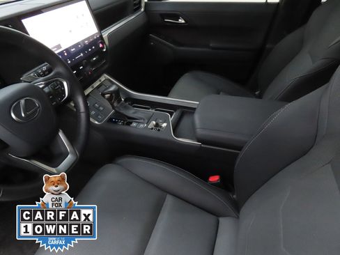 Used 2024 Lexus GX 550 w/ Accessory Package (Z1) AWD/4WD image 22