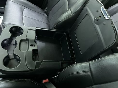 Used 2018 RAM 1500 Laramie w/ Convenience Group AWD/4WD image 26
