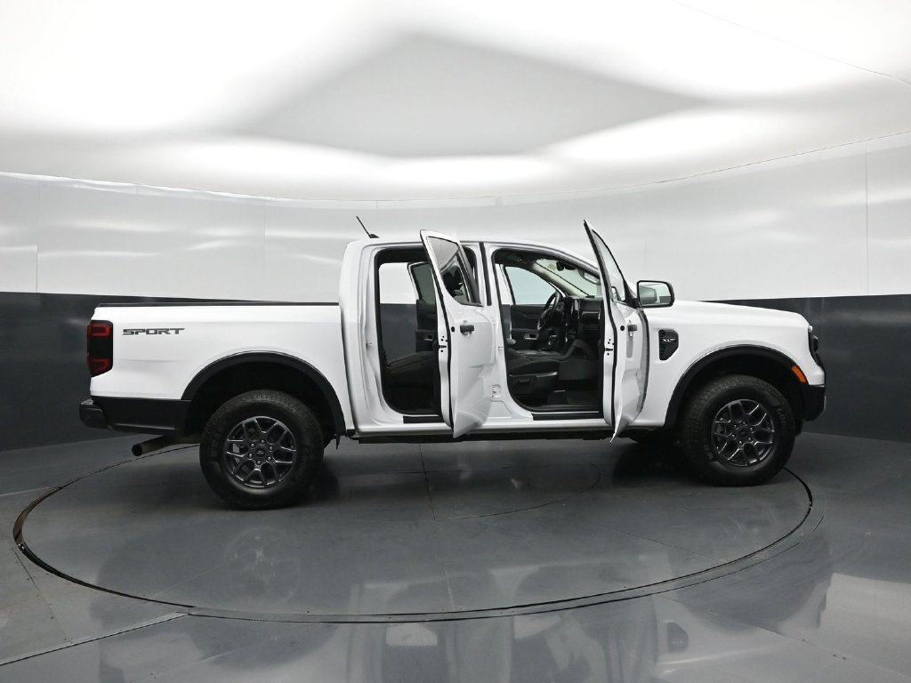 Certified 2024 Ford Ranger XLT w/ Trailer Tow Package RWD image 4