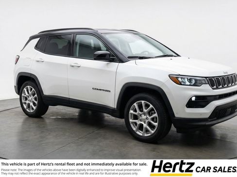 Used 2025 Jeep Compass Limited AWD/4WD image 1