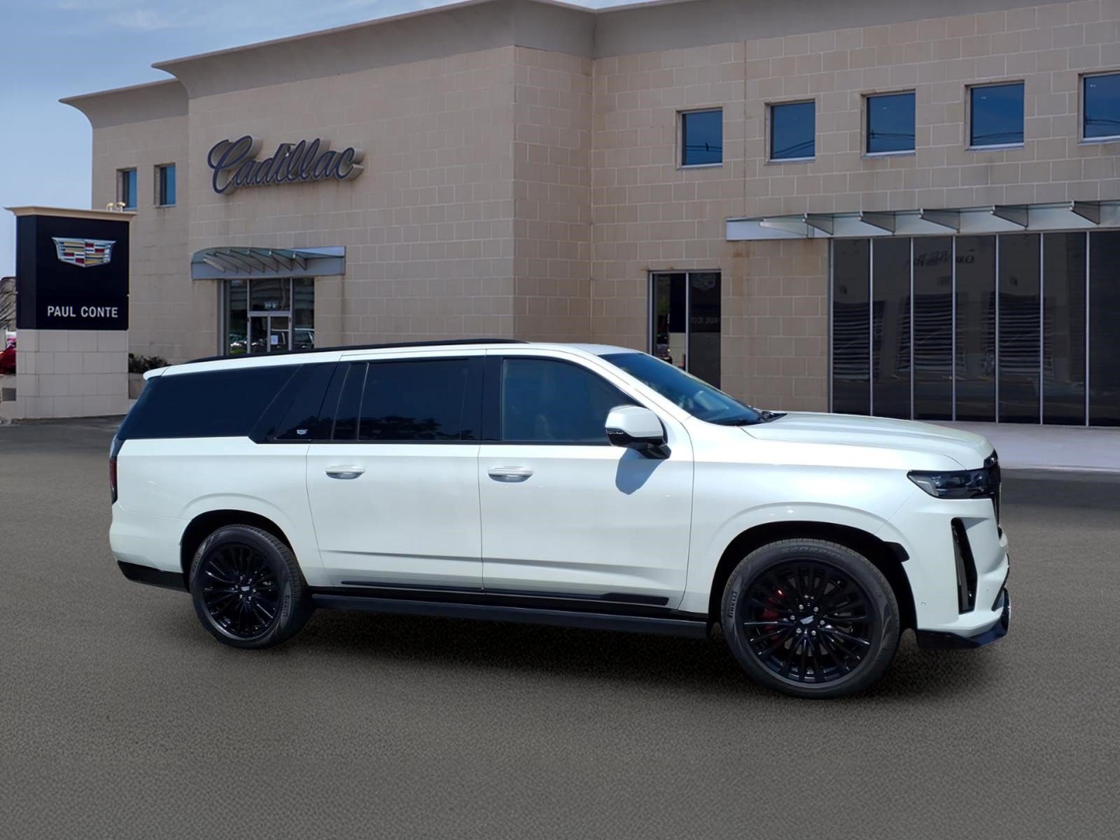 Certified 2023 Cadillac Escalade ESV V w/ LPO, Floor Liner Package AWD/4WD image 4