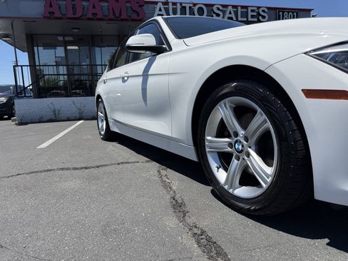Used 2014 BMW 328i Sedan RWD image 25