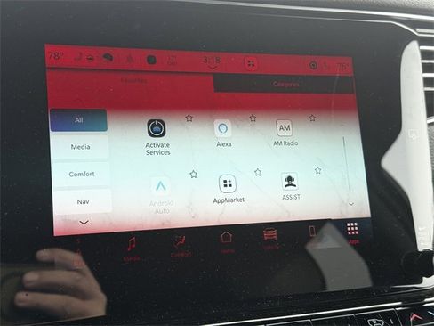 Used 2024 Jeep Wagoneer L Series II w/ Flexible Seating Group image 35