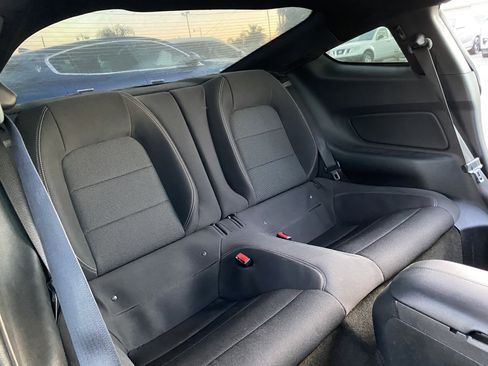 Used 2015 Ford Mustang Coupe image 16