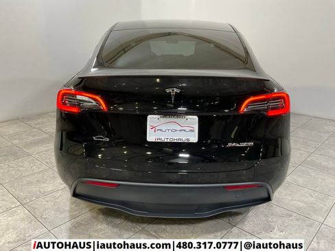 Used 2023 Tesla Model Y Performance AWD/4WD image 5