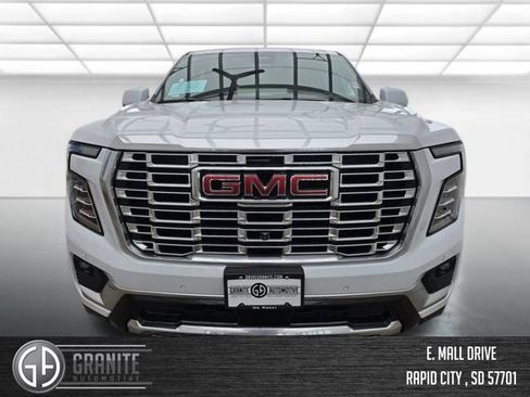 New 2026 GMC Yukon XL Denali w/ Sun & Power Step Package AWD/4WD image 9
