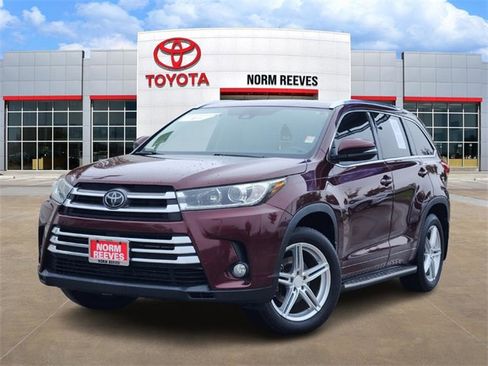 Used 2018 Toyota Highlander Limited image 1