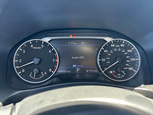 Used 2024 Nissan Altima 2.5 SV FWD image 18