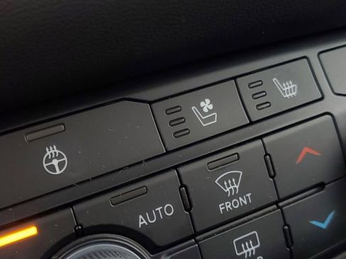 Used 2024 Dodge Durango R/T image 21