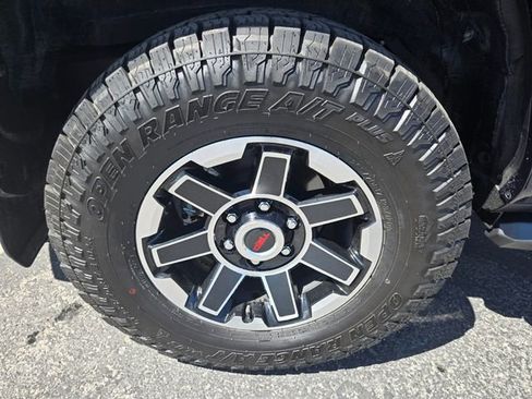 Used 2024 Toyota 4Runner TRD Off-Road Premium w/ Moonroof Package AWD/4WD image 43