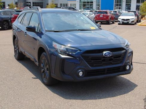 Certified 2024 Subaru Outback Onyx Edition XT AWD/4WD image 9