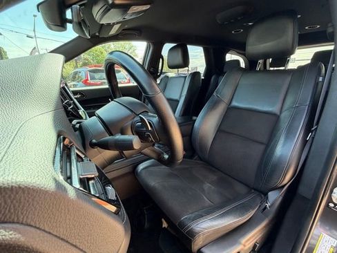 Used 2019 Dodge Durango R/T w/ Technology Group AWD/4WD image 10