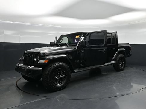 Used 2022 Jeep Gladiator Sport AWD/4WD image 26