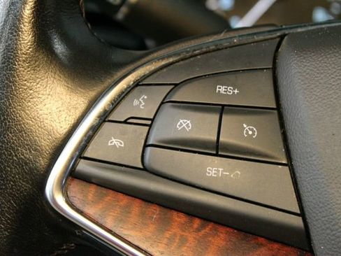 Used 2022 Cadillac XT5 Premium Luxury w/ Technology Package image 22