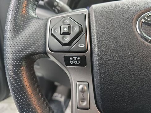 Used 2016 Toyota 4Runner Limited image 38