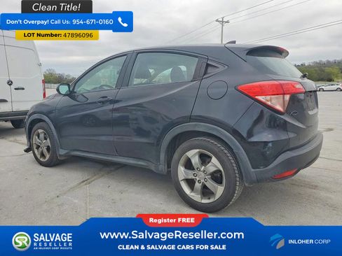 Used 2016 Honda HR-V LX image 3