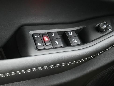 New 2025 Jeep Grand Cherokee L Altitude image 25