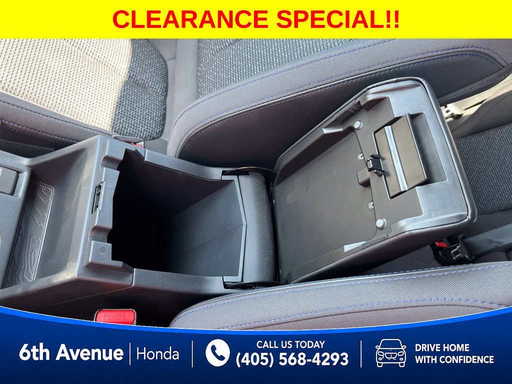 Used 2025 Subaru Forester Premium AWD/4WD image 38