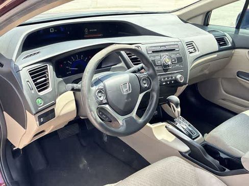 Used 2014 Honda Civic LX image 2