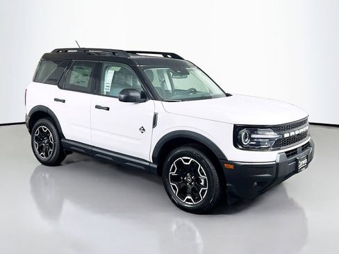 New 2026 Ford Bronco Sport Outer Banks AWD/4WD image 1