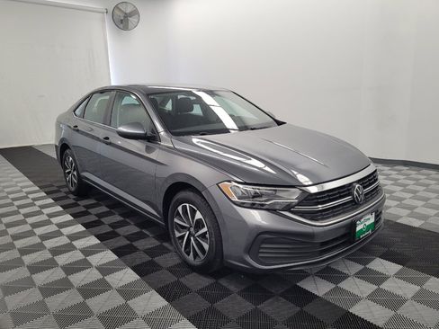 Used 2024 Volkswagen Jetta S FWD image 13