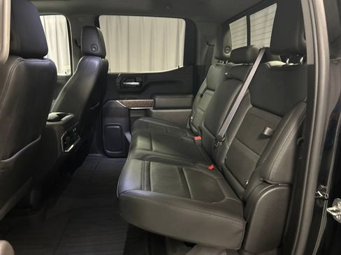 Used 2021 GMC Sierra 1500 Denali w/ Denali Ultimate Package AWD/4WD image 24