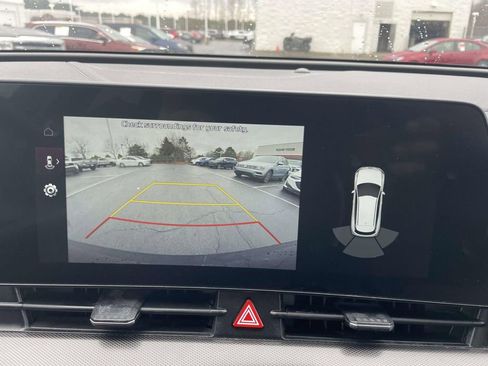 Used 2023 Kia Sportage SX image 40