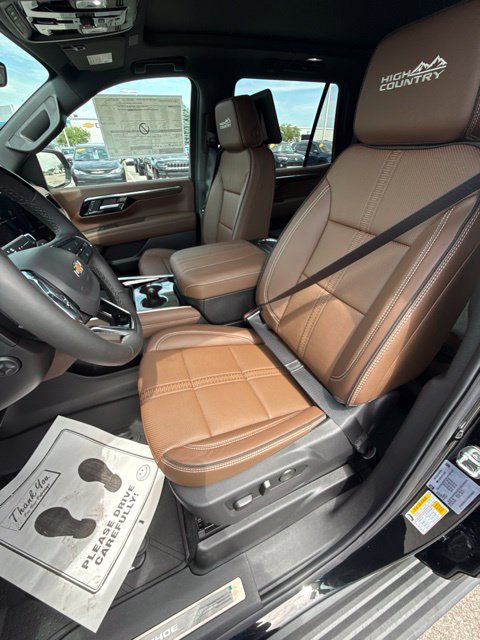 New 2026 Chevrolet Tahoe High Country AWD/4WD image 15