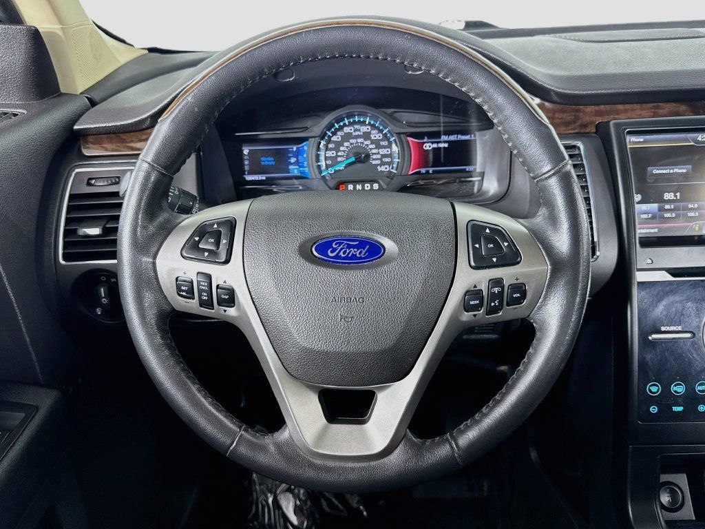 Used 2013 Ford Flex Limited AWD/4WD image 25