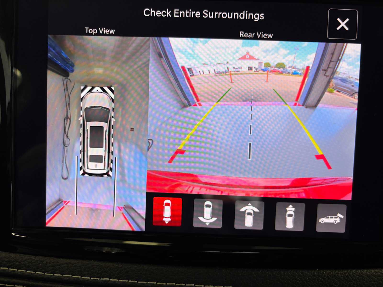 Certified 2024 Chrysler Pacifica Limited FWD image 30