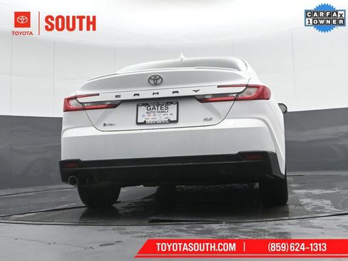 Certified 2025 Toyota Camry SE image 38