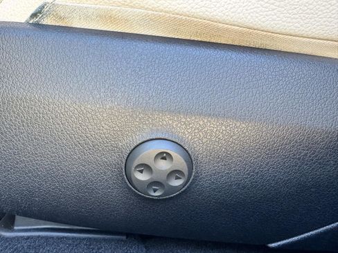 Certified 2023 Mercedes-Benz C 300 Sedan image 7