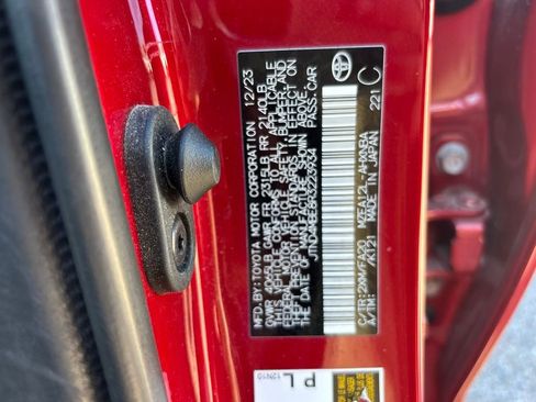 Used 2024 Toyota Corolla SE image 15