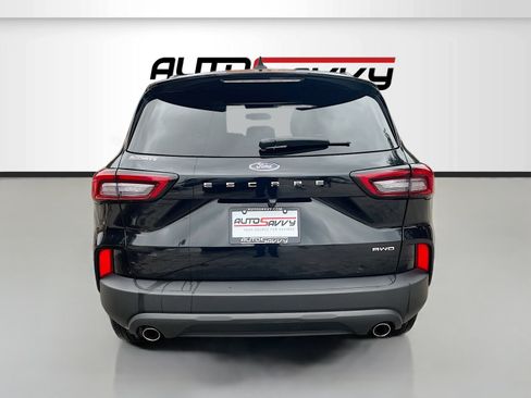 Used 2025 Ford Escape ST-Line AWD/4WD image 6