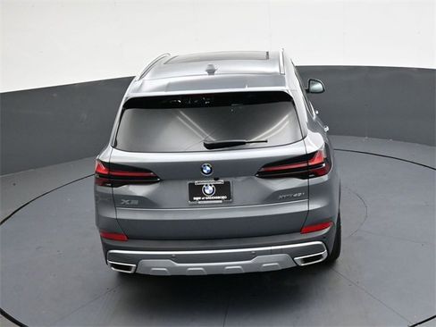 New 2026 BMW X5 xDrive40i w/ Climate Comfort Package image 20