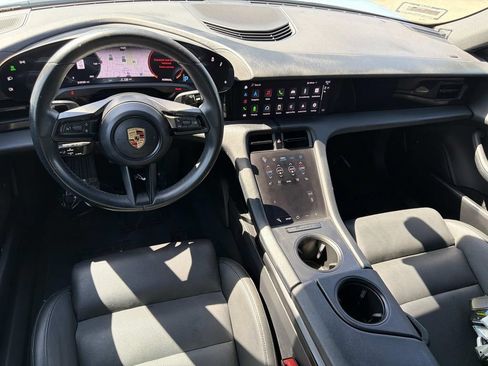 Used 2023 Porsche Taycan RWD image 9