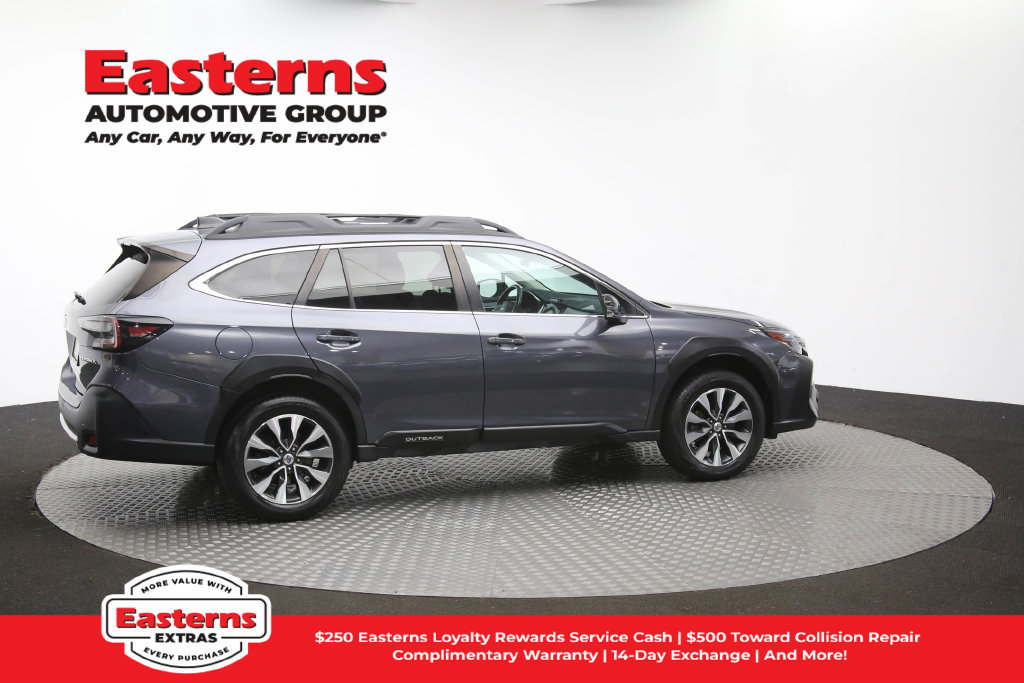 Used 2023 Subaru Outback Limited AWD/4WD image 41