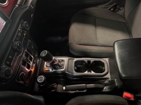 Used 2019 Jeep Wrangler Unlimited Rubicon image 87